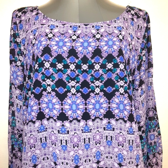 🌸 JENNIFER LOPEZ Purple and Blue Patterned Blouse - Picture 2 of 13
